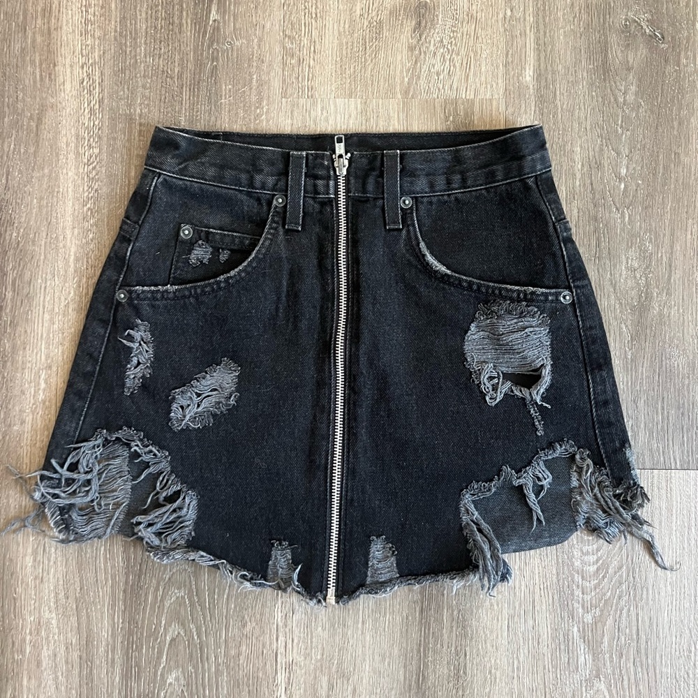 NWT Carmar mini jean skirt size 24